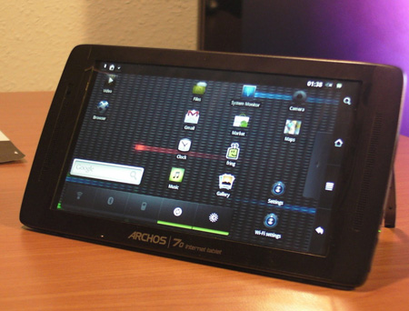 Archos 70 Internet Tablet - inLook.vn