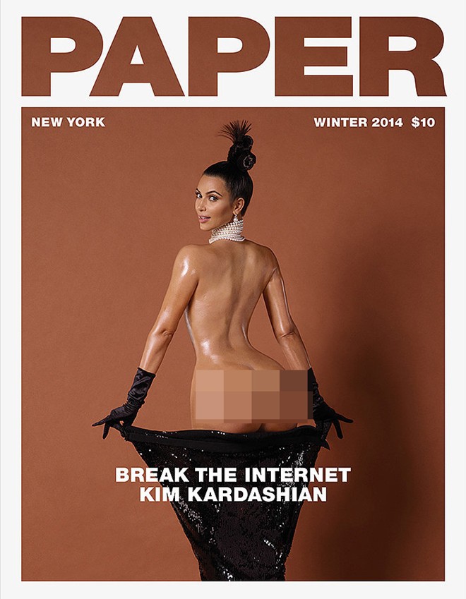 Tháng 11/2014, trang bìa tạp chí Paper là hình ảnh Kim Kardashian khỏa thân với tư thế quay lưng về phía ống kính, khoe cặp mông cỡ khủng được cho là đã “đánh sập internet”. Cộng đồng mạng tự hỏi tại sao người đẹp truyền hình thực tế có thể chụp những bộ ảnh như vậy sau khi đã làm mẹ, cô cũng trở thành mục tiêu bị giới đồng nghiệp mỉa mai, hình ảnh bị “chế”liên tục sau đó.