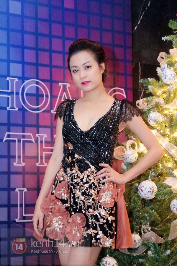 Những mỹ nhân Việt &quot;đẹp từng centimet” nói không với nâng ngực 22