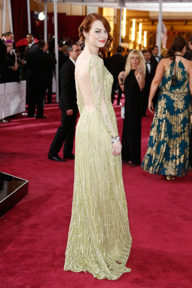 Những chiếc váy sexy náo loạn Oscar 2015