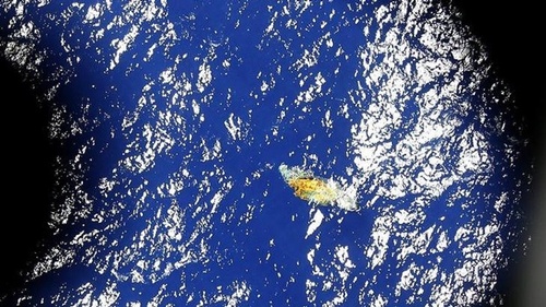 In this image taken onboard a Royal New Zealand P-3 Orion, a piece of unknown debris floats just under the water while the plane was searching for missing Malaysia Airlines Flight MH370 , in the southern Indian Ocean. Photo: AP   Read more: http://www.smh.com.au/world/malaysia-airlines-flight-mh370-lost-in-a-sea-of-rubbish-20140401-zqp56.html#ixzz2xcXCZlsS