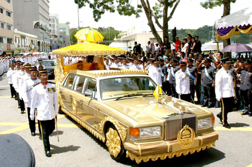 Sultan-of-Brunei-5447-1413542377.jpg