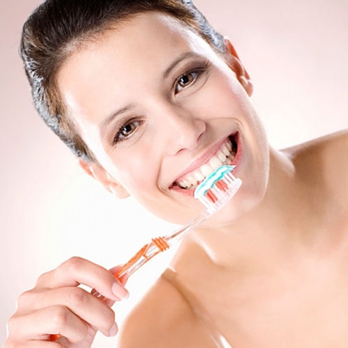cách giúp bạn tránh xa bệnh răng miệng