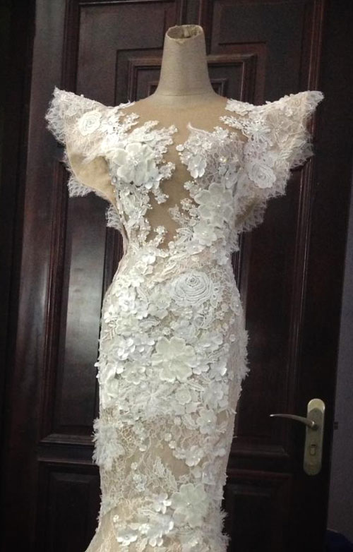 Hé lộ váy cưới 10.000 USD của Ngọc Quyên 