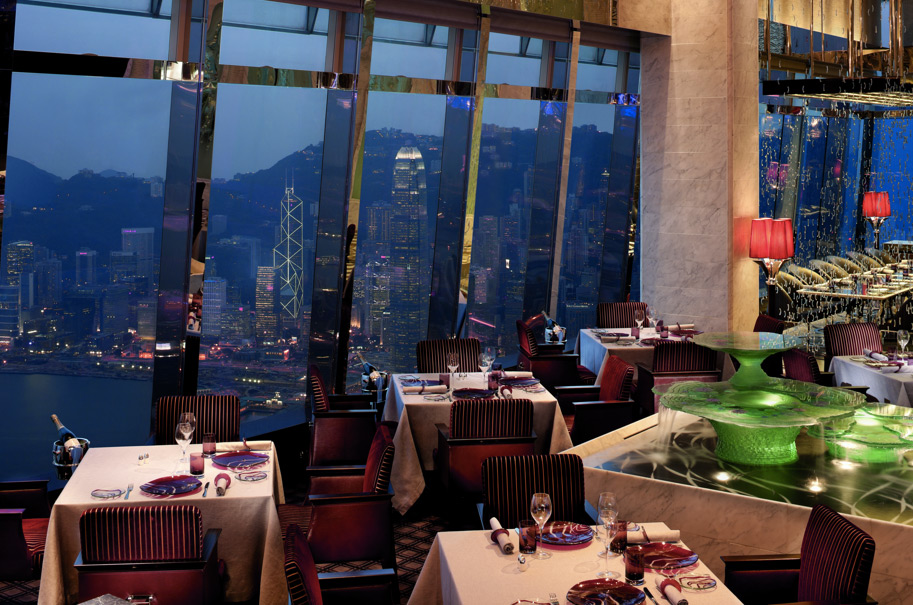 Ritz-Carlton-Hong-Kong-restaurant