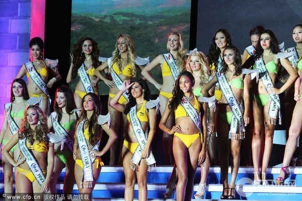 Người đẹp Slovakia đăng quang Hoa hậu Bikini thế giới 2