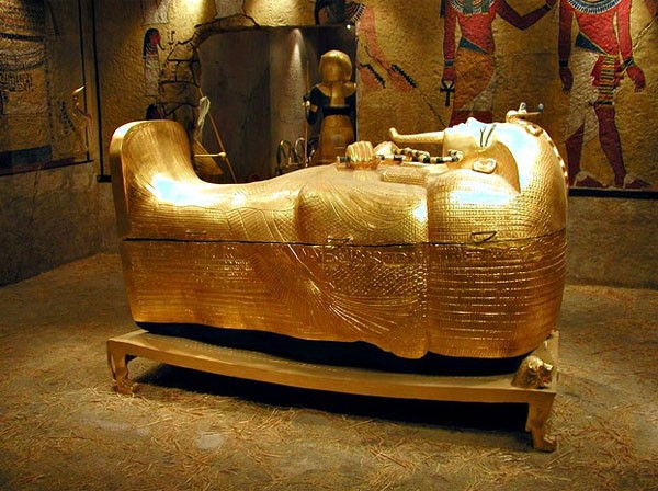 Tìm lời nguyền chết chóc đánh thức Pharaoh Tutakhamun 12